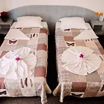 B&B Casa Mica Gueshouse