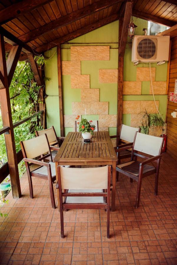 Affittacamere Casa Mica Gueshouse 3*